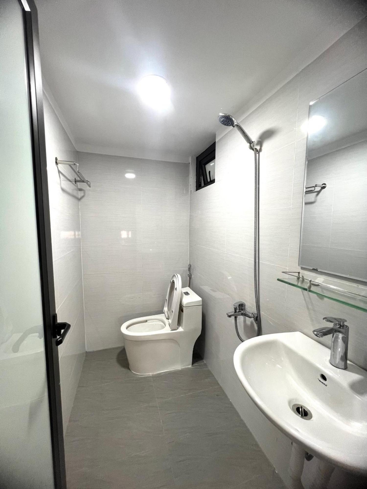 Era Apartment Khuc Thua Du Ханой Екстер'єр фото